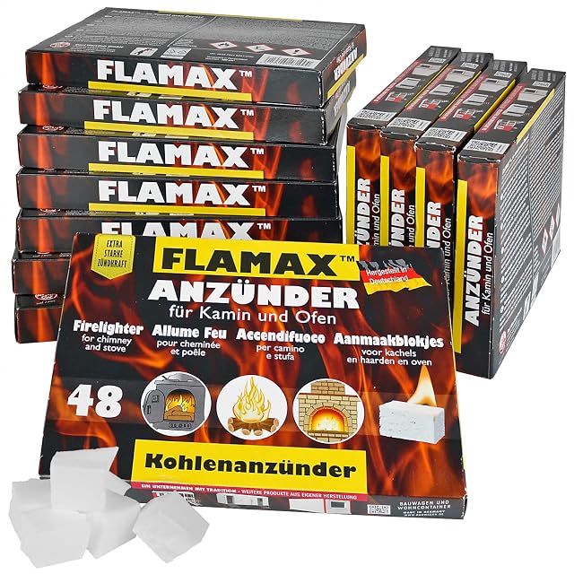 Paquets de cubes allume-feu pressés FLAMAX, quarante-huit cubes par paquet